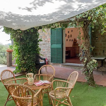 Alassio-villa-sea-view شقة